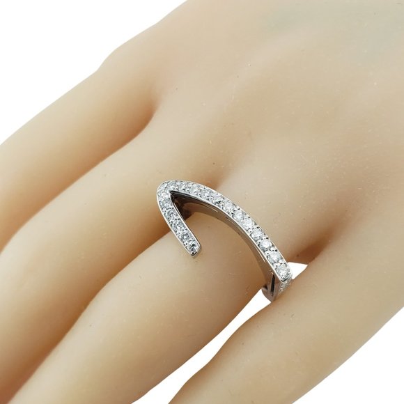 Vintage 18 Karat White Gold and Diamond Ring Size 7 #10097 - Picture 10 of 10